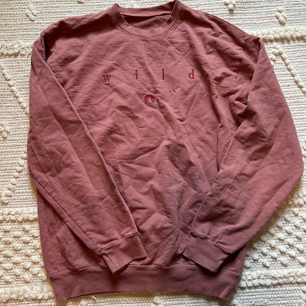 Wild crew neck